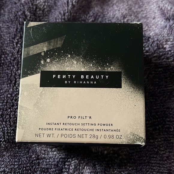 Fenty Hazelnut Pro Filt’r Instant Retouch Setting Powder - Picture 4 of 7